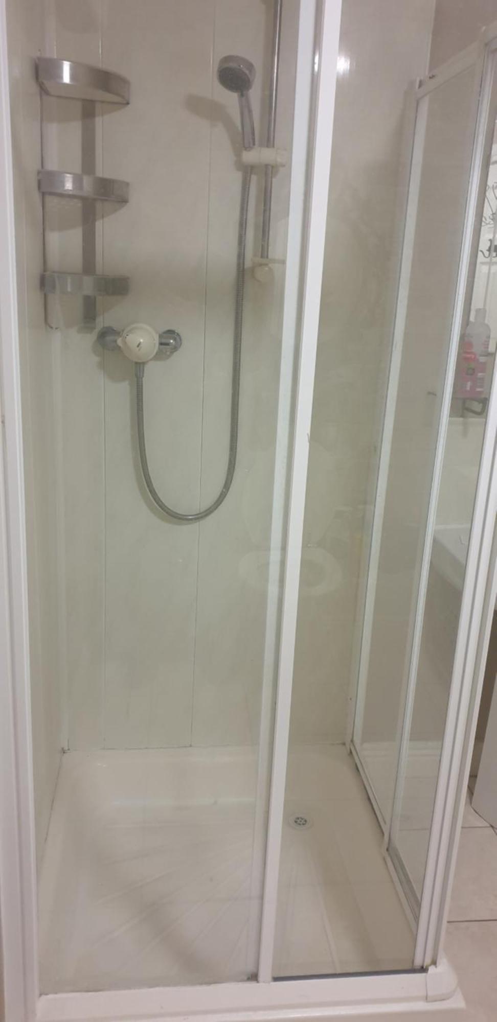 Town Centre Apartment Trim Luaran gambar